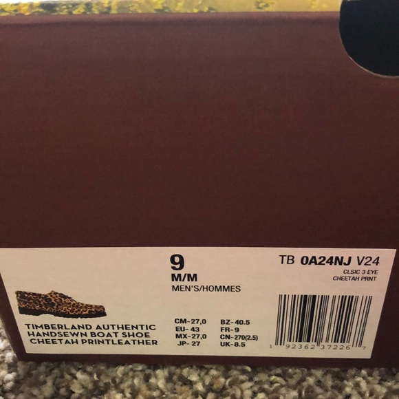 Brand New - Supreme Timberland Collab -  Hand-sewn - Picture 2 of 6